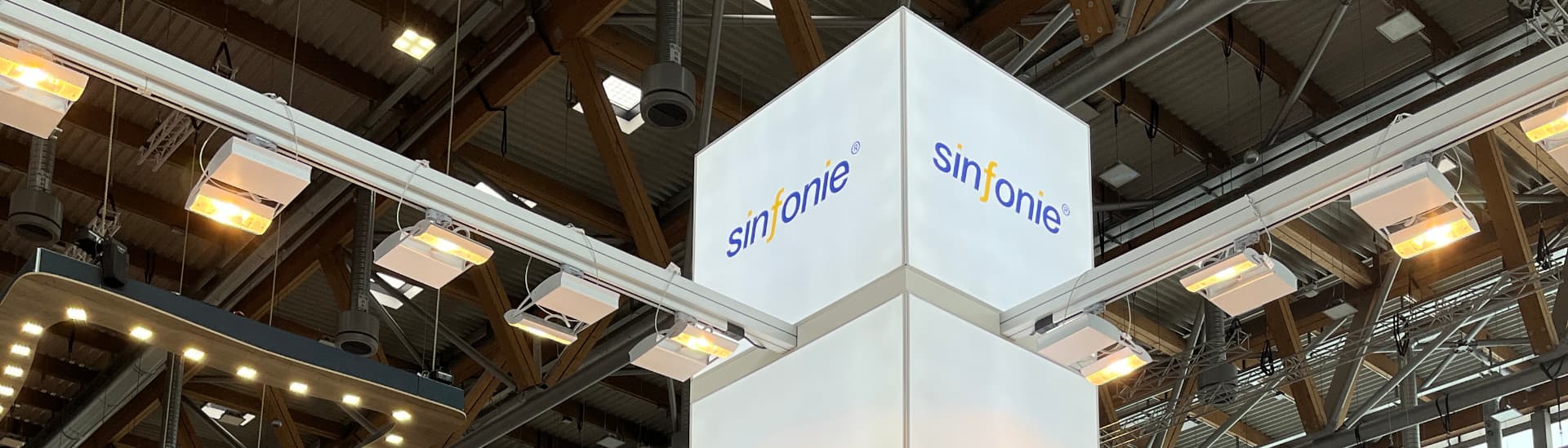 Sinfonie GmbH & Co. KG