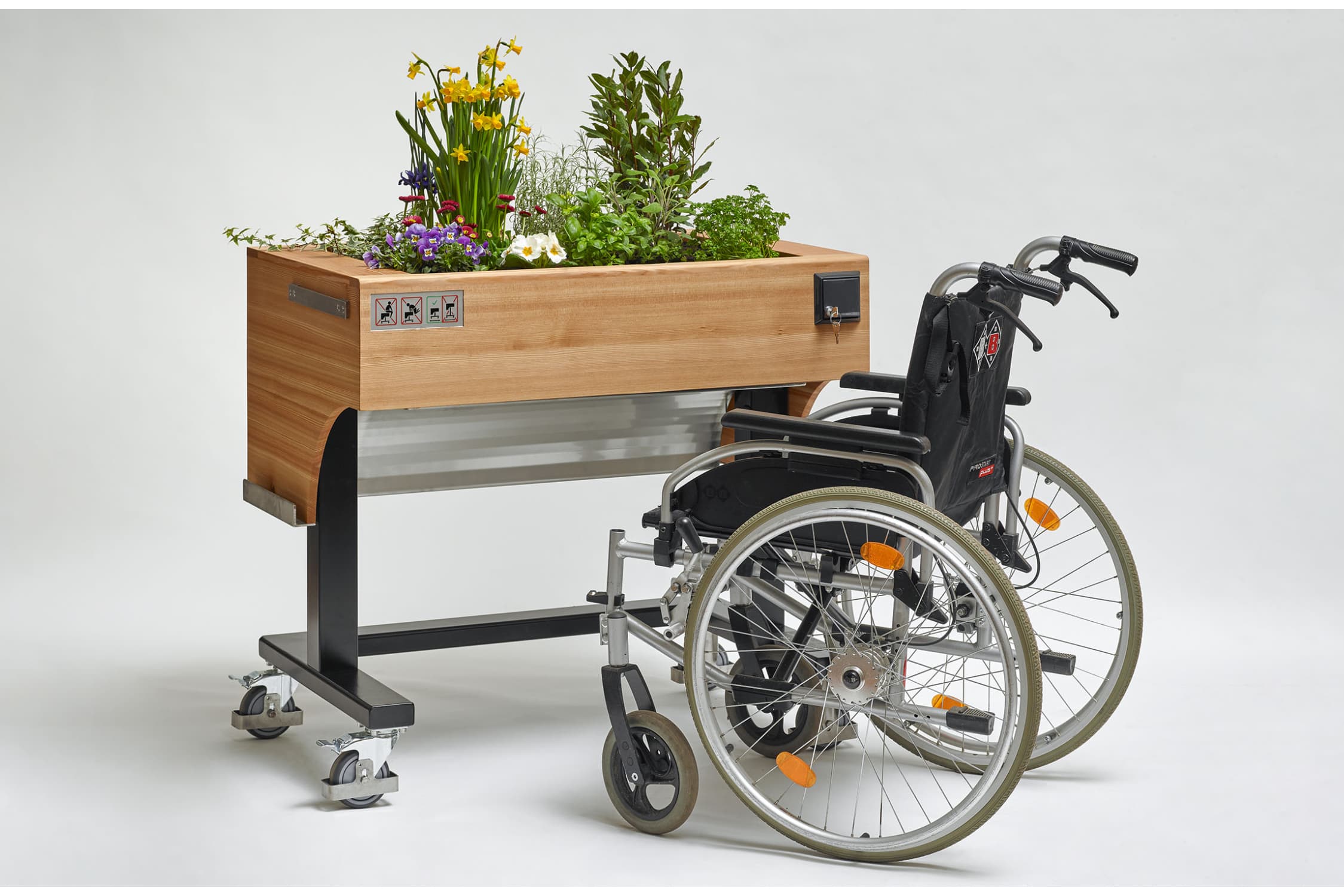 Multifunktionales-Hochbeet by Tischlerei Artefact e.K.